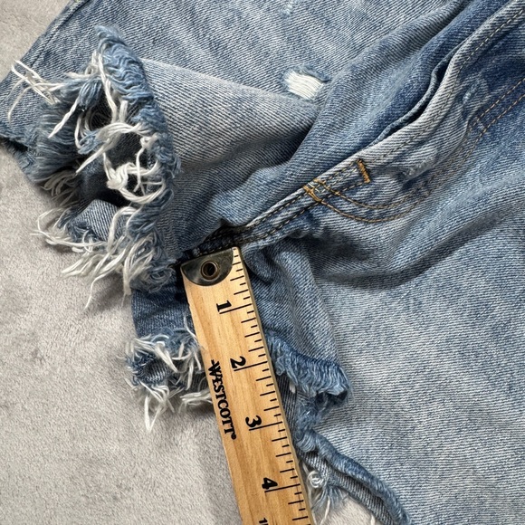 Levi’s 501 Cut Off Distressed Button Fly Waveline Denim Blue Jean Shorts 26 - Picture 10 of 16